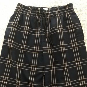 Aritzia Wilfred pants